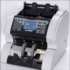 Magner 100 Digital Multi счетчик банкнот-купюр - модель с полным набором детекций